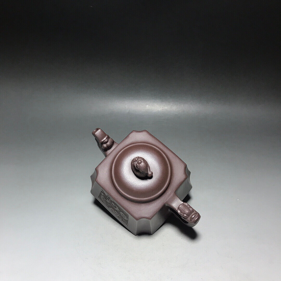 Chinese Yixing Zisha Clay Handmade Exquisite Teapot(云淡风轻 底款:如图)