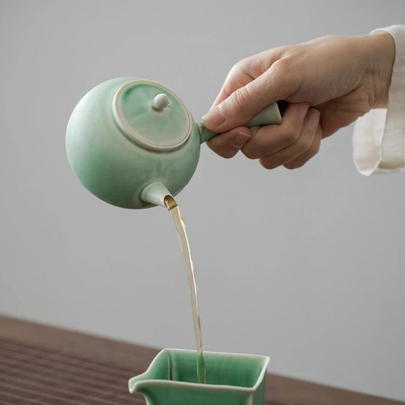 Chinese Ceramic Teapot Household Retro Handmade Kung Fu Tea Set Gift Simplicity