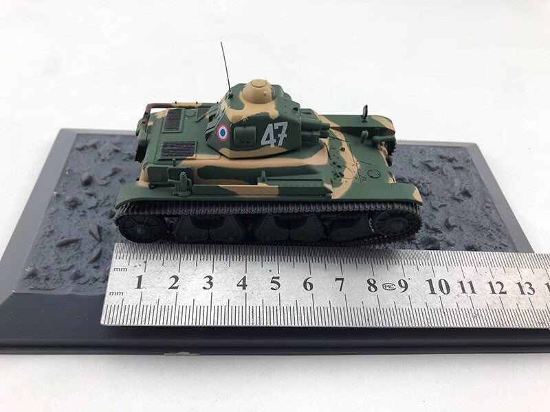 1:43 French Renault R35 Light Alloy Tank Finished Ornament Model Collection