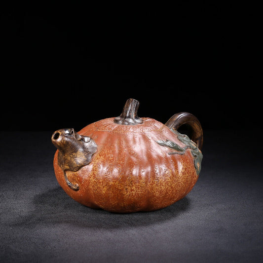 Chinese Yixing Zisha Clay Handmade Exquisite Teapot (南瓜 底款:蒋蓉)