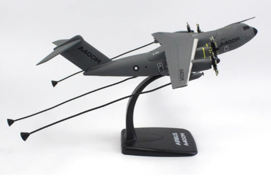 1:200 21CM YRD AIRBUS A400M Airplane ABS Plastic Aircraft Transport Plane Model