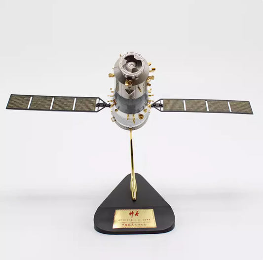 1:40 37CM China Shenzhou-16 Manned Spacecraft Space Station Diecast Model