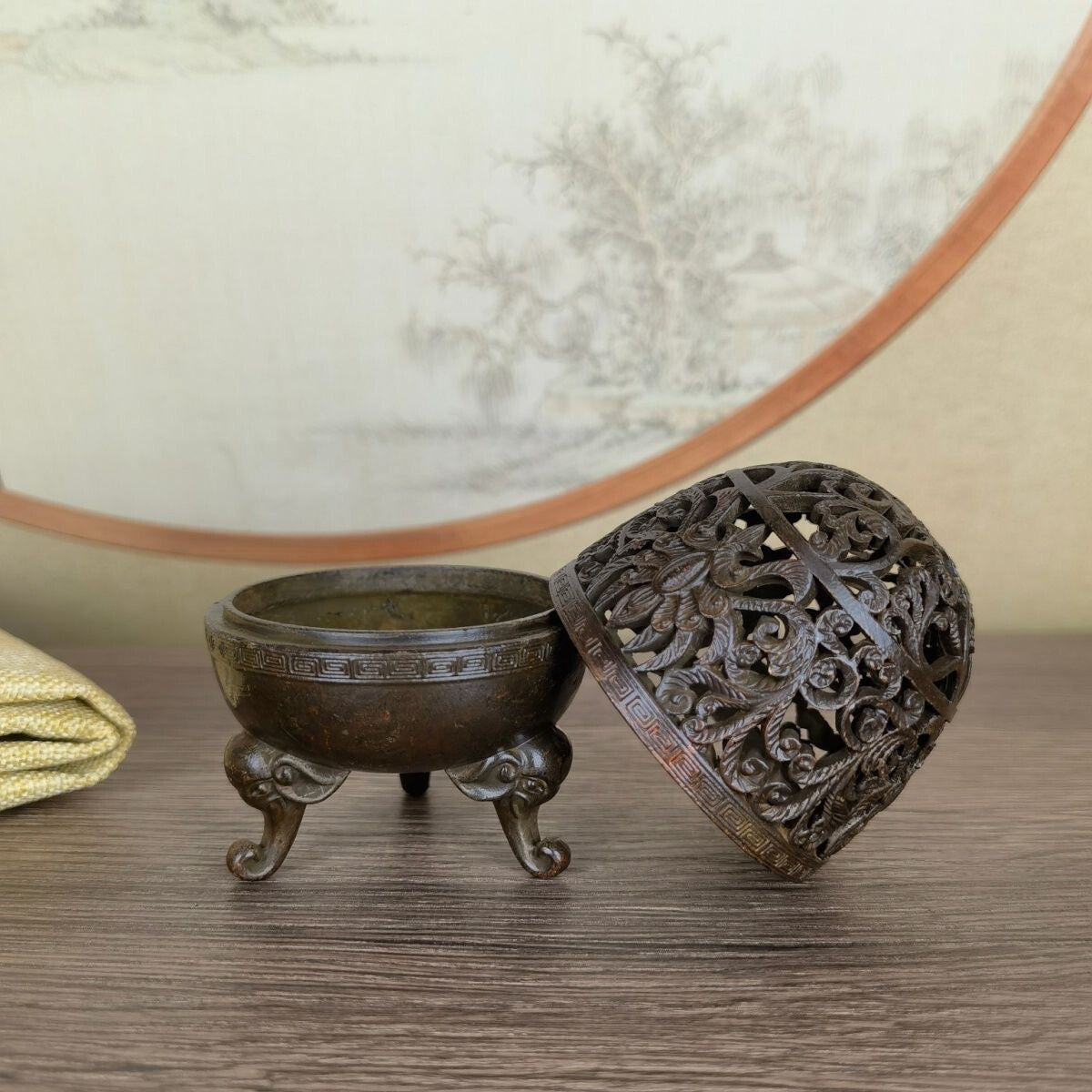 Chinese old Bronze collectable flower incense burner buddha Gift