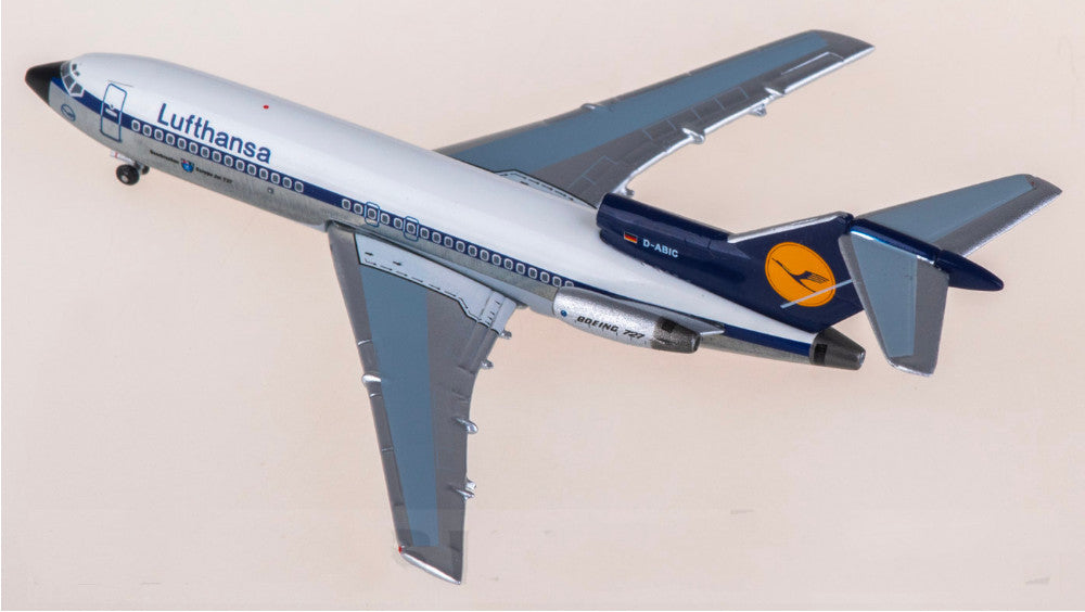 1:400 AeroClassics Lufthansa Boeing 727-100 D-ABIC Airplane Diecast Model
