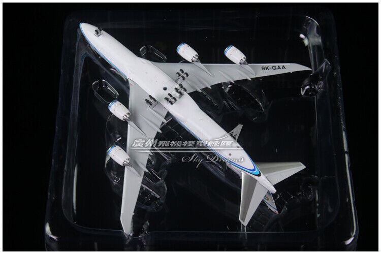 1:400 JC Wings STATE OF KUWAIT BOEING 747-8 Passenger Airplane Diecast Model
