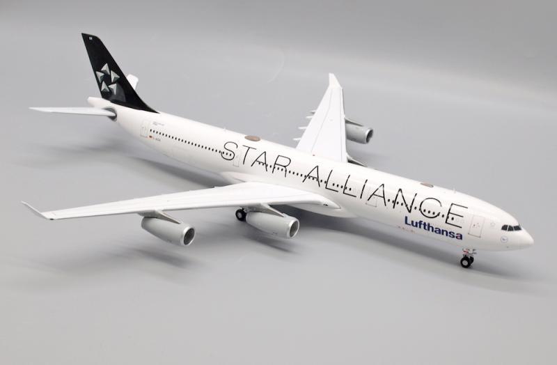 1:200 JC Wings Lufthansa AIRBUS A340-300 Passenger Plane Diecast Aircraft Model