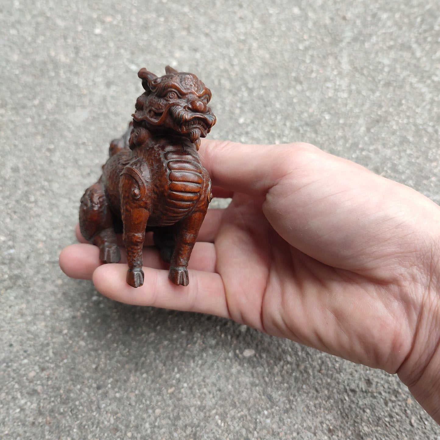 Chinese Wooden Dragon Statue unicorn Wood Carving Room desk Decorative Sculpture