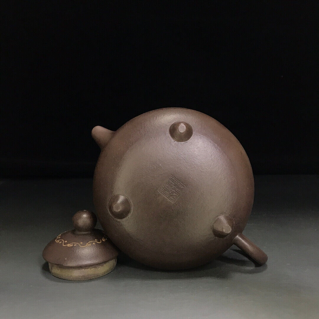 Chinese Yixing Zisha Clay Handmade Exquisite Teapot (三足水平壶 底款:柏原(清))