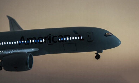 44CM American BOEING 787 Aircraft Led Sound-controlled Light Resin Plane Model
