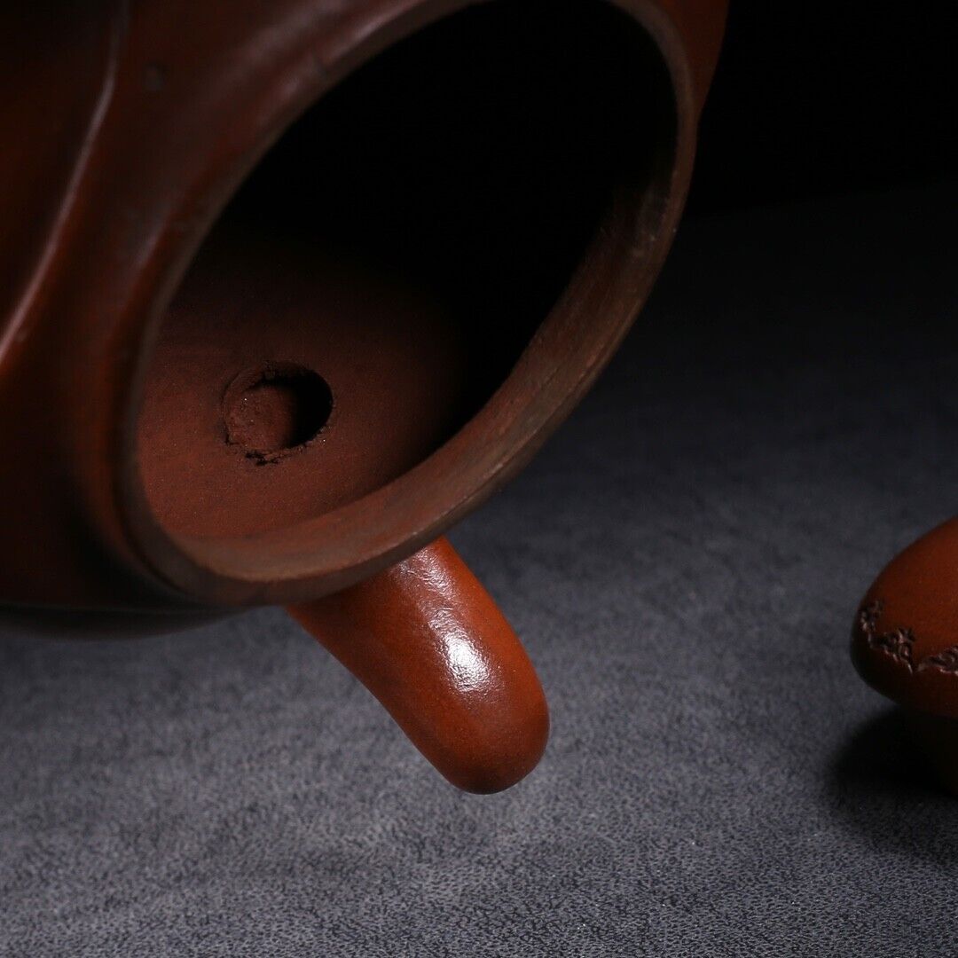 Chinese Yixing Zisha Clay Handmade Exquisite Teapot (梅兰竹菊 底款:王南林)
