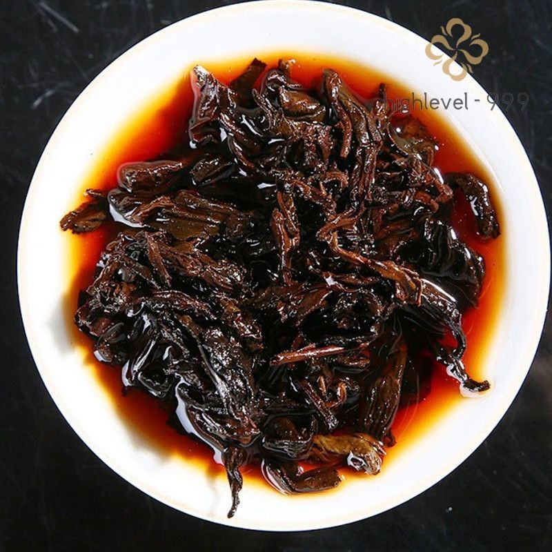 357G 2000 Yunnan Menghai Ban Zhang Pu'er Tea Cake Qizi Tea Cake -