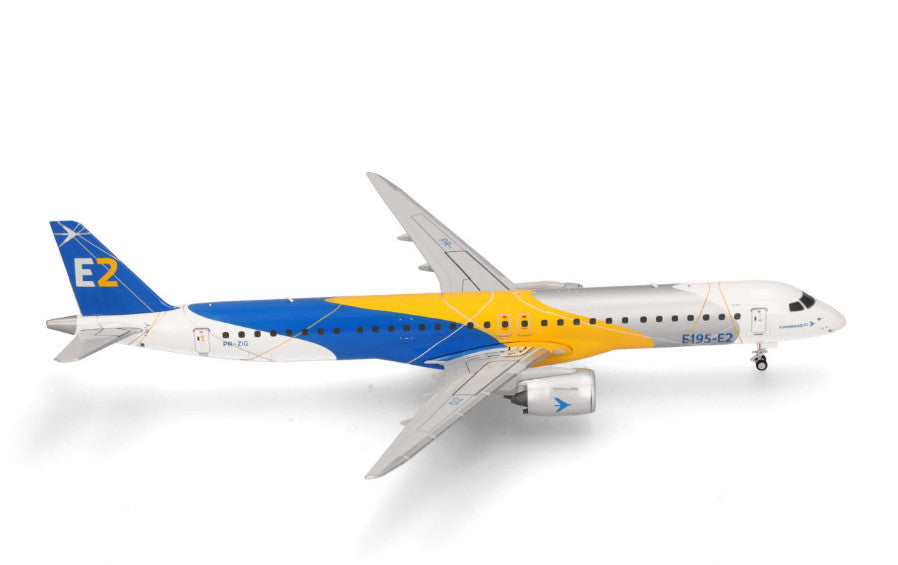 1:200 Herpa Embraer ERJ-195E2 Passenger Airplane ABS Plastic Aircraft Model