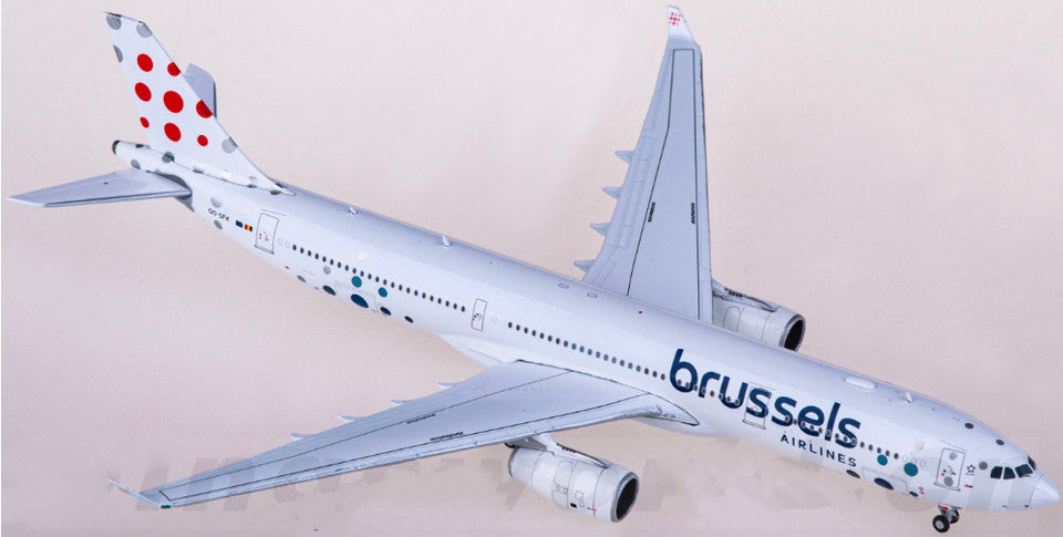 1:400 JC Wings Brussels AIRBUS A330-300 Passenger Plane Diecast Aircraft Model