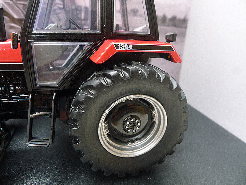 1:32 UH 6435 CASE Insternational 1394 Tractor Farm Machine Diecast Model