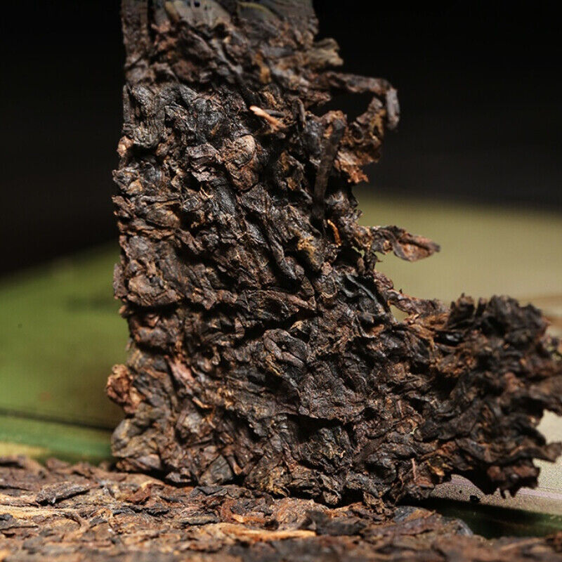 Yunnan Natural Cooked Pu-erh Black Tea Chinese Aged Pu-Erh Tea Gold Brick 1000g