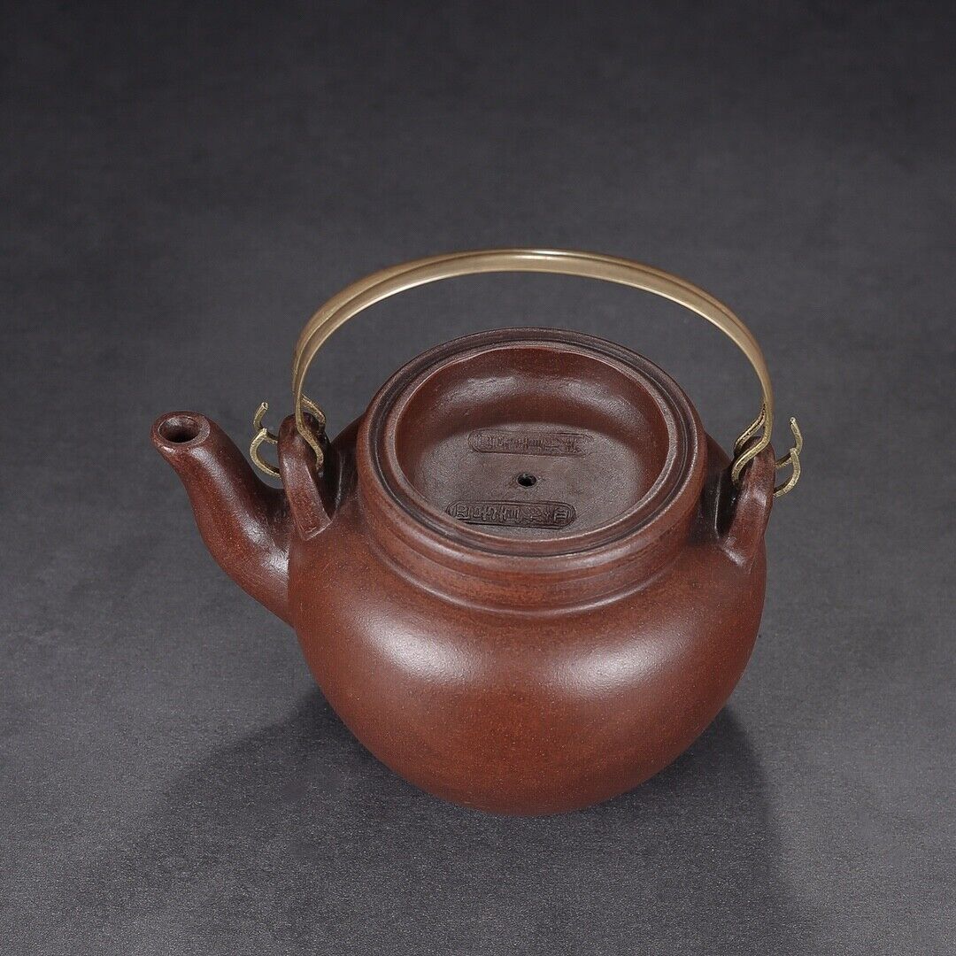 Chinese Yixing Zisha Clay Handmade Exquisite Teapot(蛋包 底款:周桂珍)