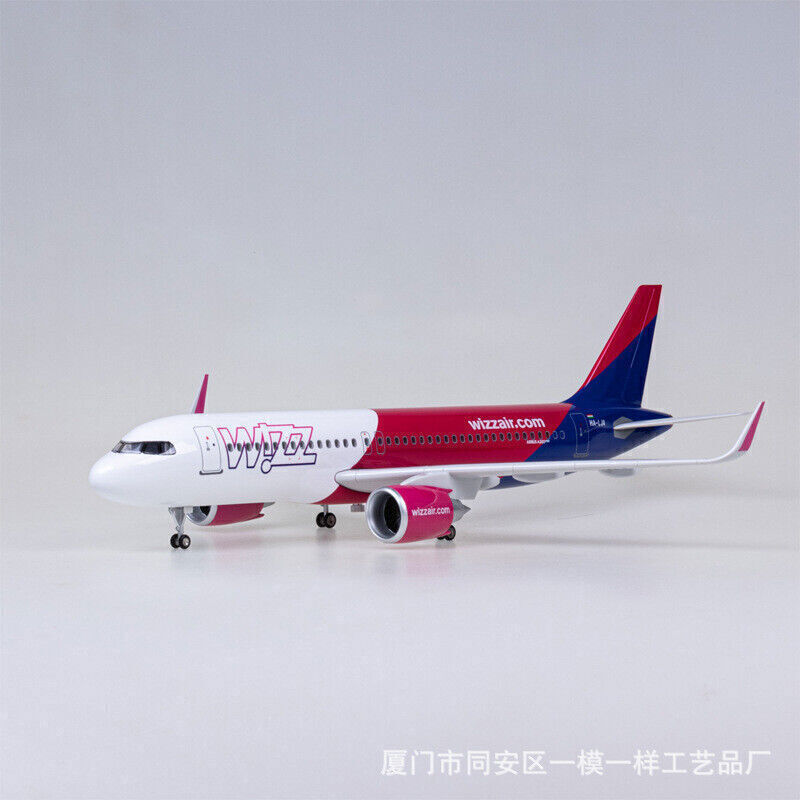 1/80 Hungary Wizz Air A320neo Passenger Plane Model Airplane W/Sound Light Stand