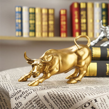 Wanwan Personalized OX Figurine Fine Symbol Resin Represents Good Luck OX Statue Desktop Decoration