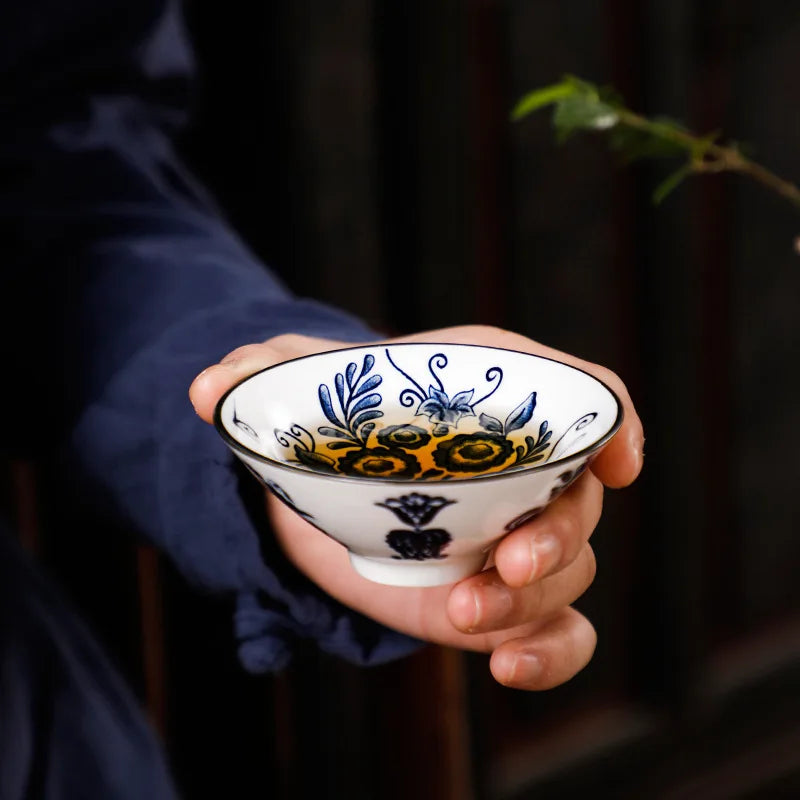 1 PCS Retro Blue and White Porcelain Cone Teacup Anti Scaling Hand-Painted Ceramic Tea Bowl Travel Meditation Cups Tea set