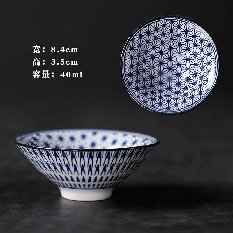 1 PCS Retro Blue and White Porcelain Cone Teacup Anti Scaling Hand-Painted Ceramic Tea Bowl Travel Meditation Cups Tea set