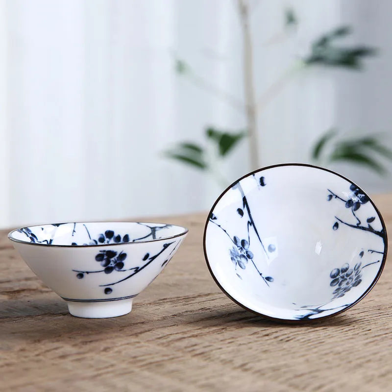 1 PCS Retro Blue and White Porcelain Cone Teacup Anti Scaling Hand-Painted Ceramic Tea Bowl Travel Meditation Cups Tea set