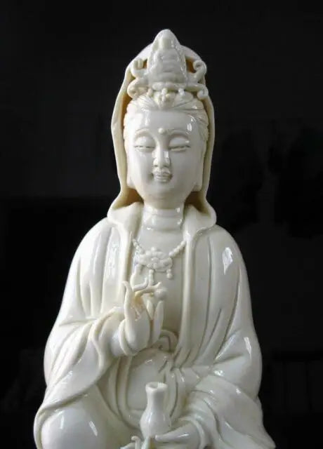 10" Exquisite Chinese Dehua Porcelain Kwan-yin Guanyin goddess Statue