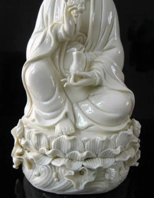 10" Exquisite Chinese Dehua Porcelain Kwan-yin Guanyin goddess Statue