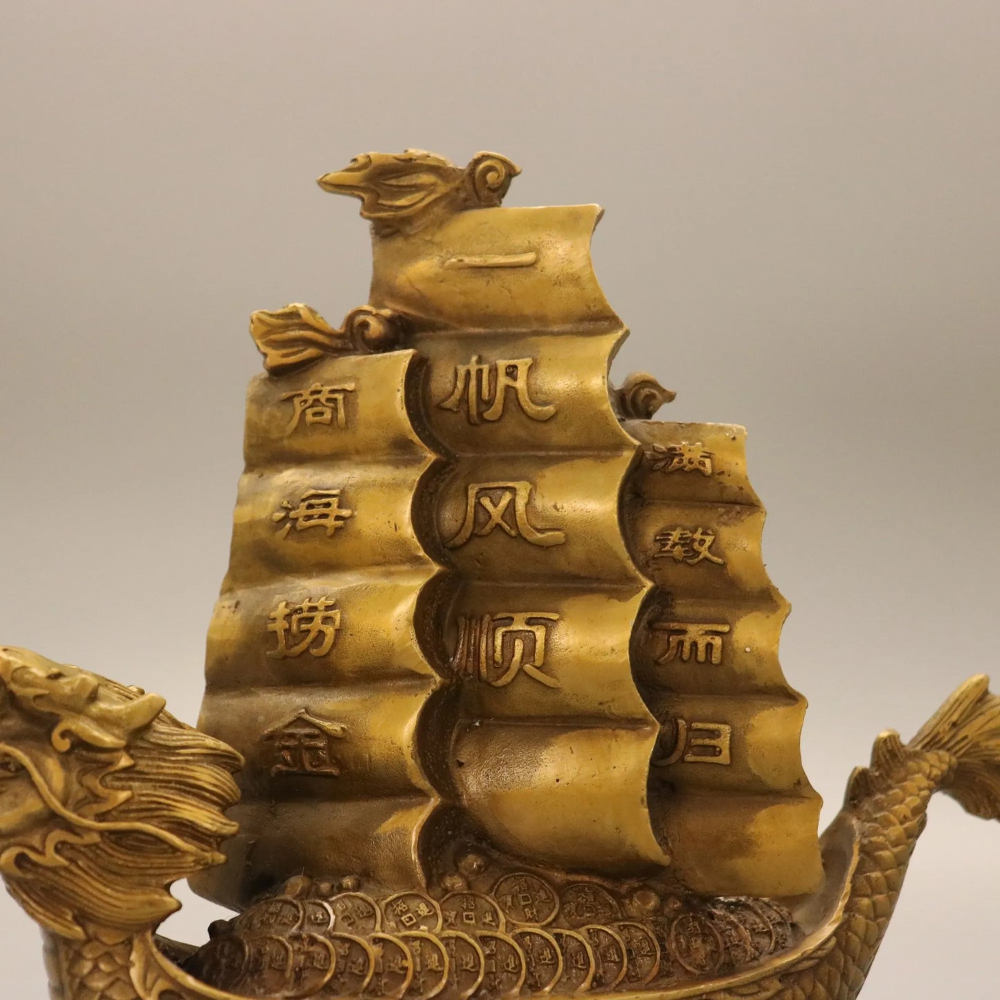 10"Tibetan Temple Collection Old Brass Dragon Boat dragon boat smooth sailing full load Gather fortune ornament