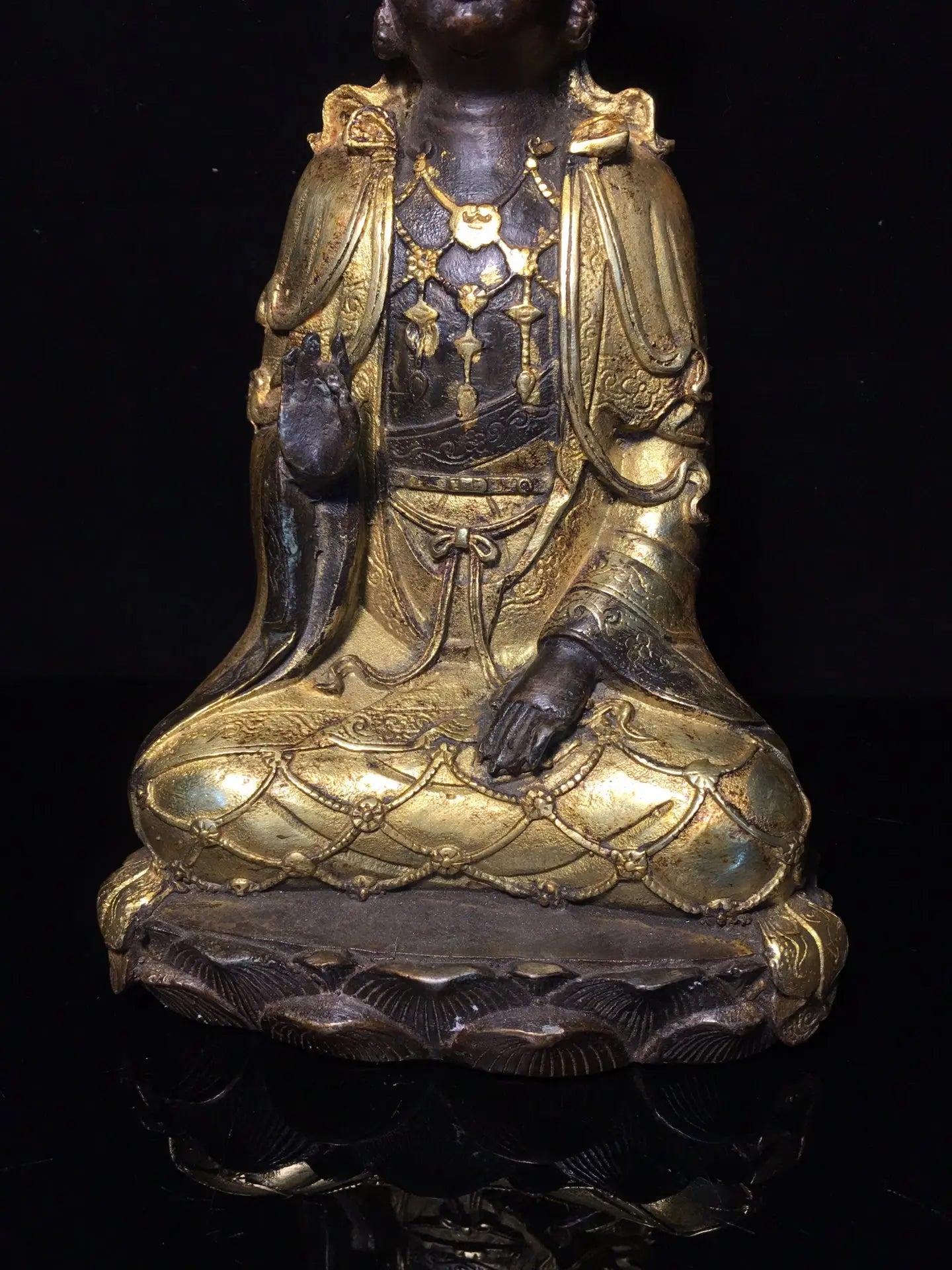 10"Tibetan Temple Collection Old Bronze Gilt Northern Wei Buddha  Guanyin Bodhisattva Sitting Buddha worship buddha ornament