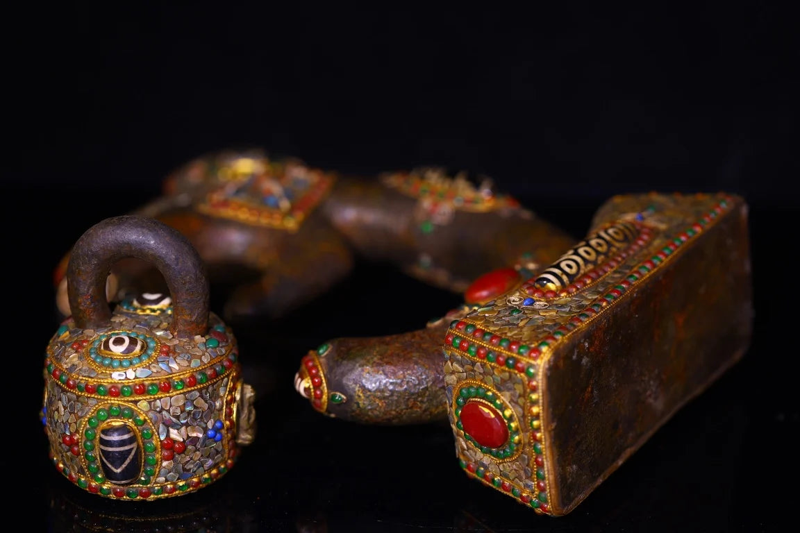 10"Tibetan Temple Collection Old Natural Meteorite  Mosaic Gem gZi Beads Shell Snake Head Divine Beast Buddha lock Worship Hall