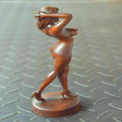 100% Natural Chinese Boxwood Wood Statue Hand Carved Nude Beautiful Woman