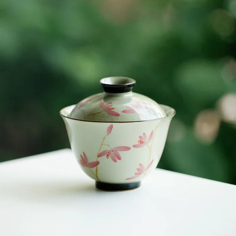 108ml Pure Hand-painted Peach Blossom Gaiwan Luxury Tea Brewing Cup Hand Grasping Bowl Tea Tureen Tea Maker Cover Bowl Teaware