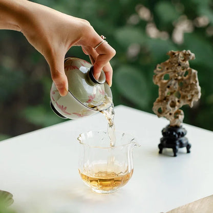 108ml Pure Hand-painted Peach Blossom Gaiwan Luxury Tea Brewing Cup Hand Grasping Bowl Tea Tureen Tea Maker Cover Bowl Teaware