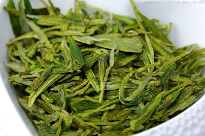 250g, Bulk Long Jing Dragon Leaves,China Green Tea,Longjing grüner Tee, 9 oz