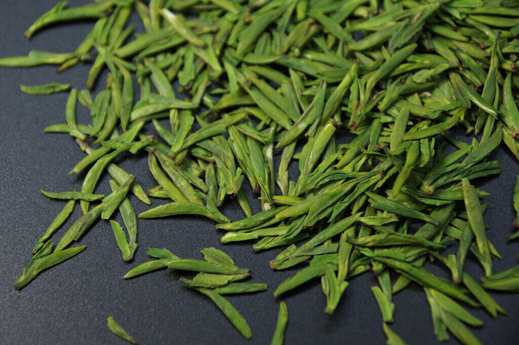 Zhu Ye Qing Green BUDS tea,Chinese Bamboo leaf grüner Tee loser Grüntee Knospe