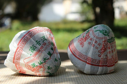 2006, Yunnan Mushroom shape Aged Pu-erh Tea Uncooked Cake, Chinese RAW puer tuo