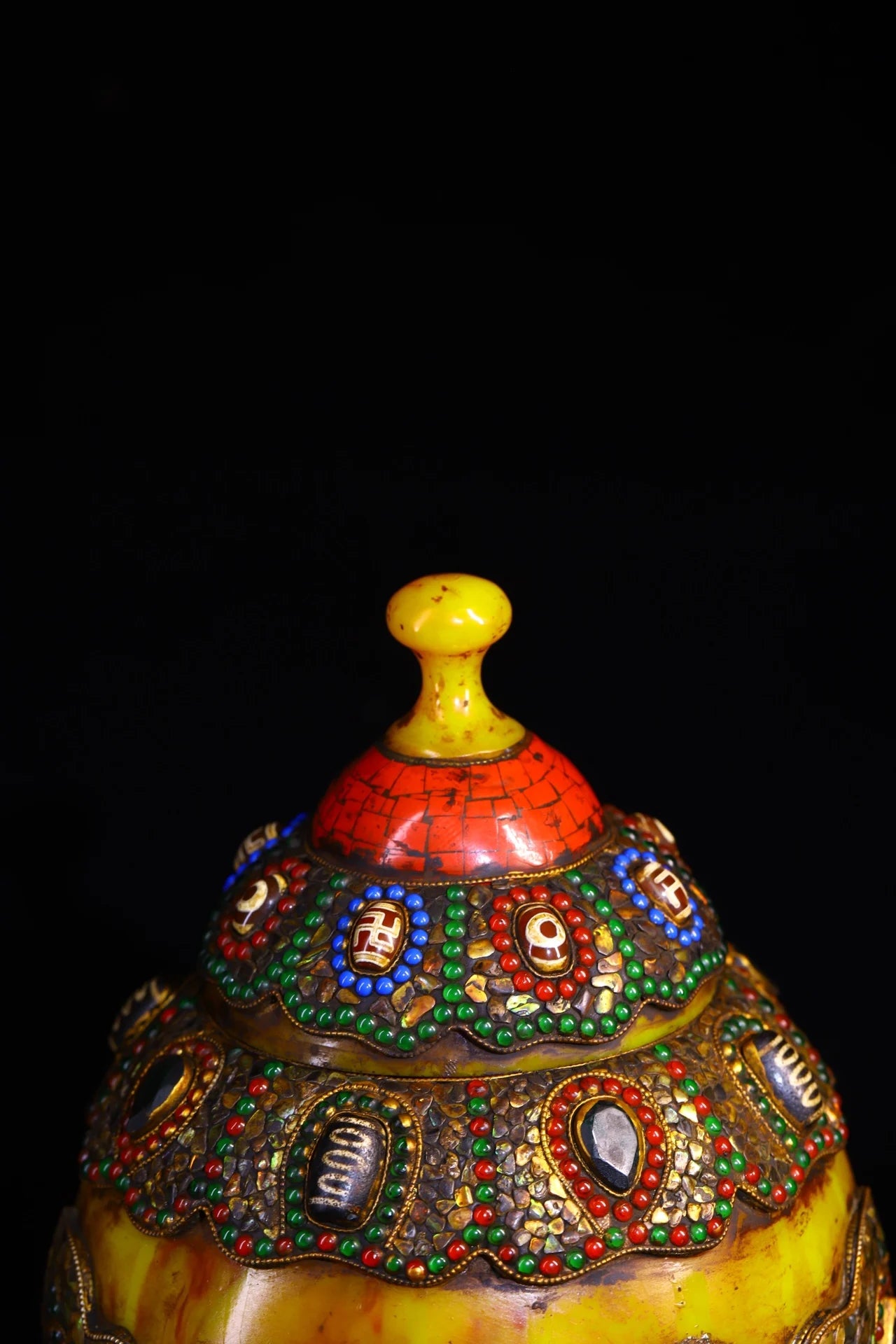 11"Tibetan Temple Collection Old Beeswax Mosaic Gem gZi Beads Shell Tibetan silver Treasure Jar Relics jar Town house Exorcism