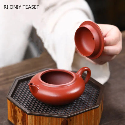 110ml Authentic Yixing Small Capacity Purple Clay Teapots Famous Artists Handmade Tea Pot Beauty Kettle Chinese Zisha Tea Set