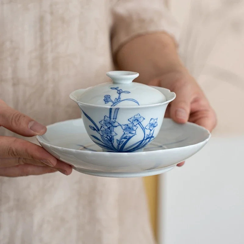 110ml Hand-painted Orchid Gaiwan Creative Blue and White Porcelain Bowls Tea Tureen Household Tea Making Cover Bowl Drinkware