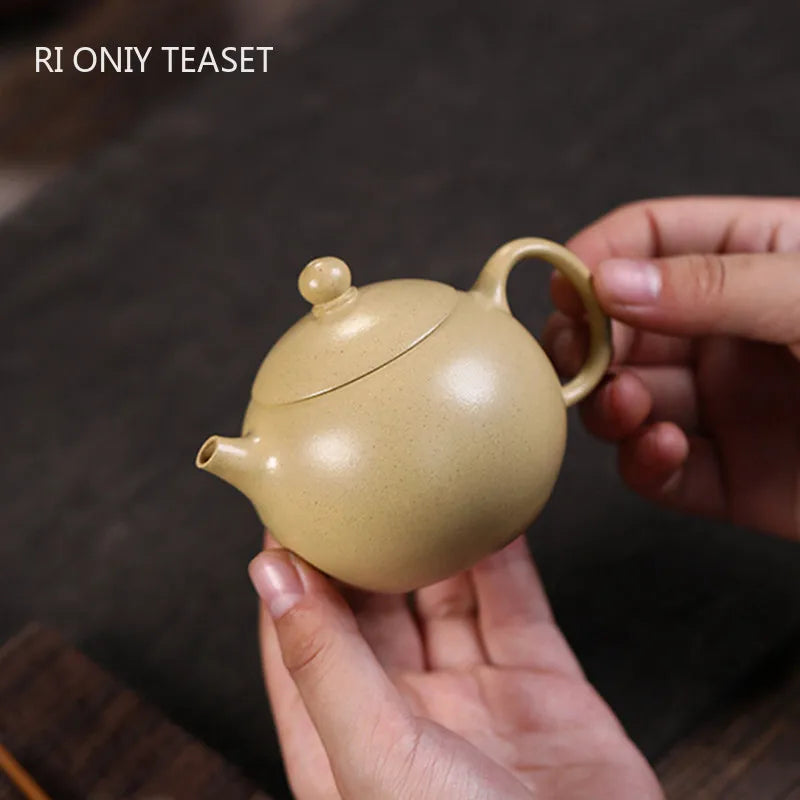 110ml High-end Yixing Purple Clay Teapots Kettle Famous Handmade Small Capacity Xishi Tea Pot Chinese Raw Ore Zisha Tea Set