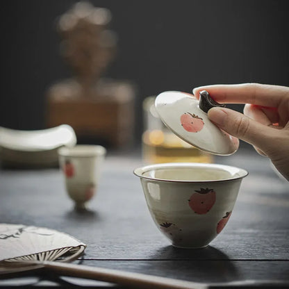 110ml Japanese Powder Primer Ceramic Tea Tureen Hand-painted Strawberry Cover Bowl with Lid Tea Bowl with Cover Kung Fu Tea Set