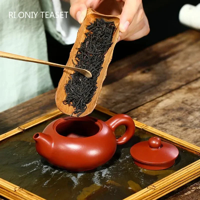 110ml Yixing Small Capacity Purple Clay Teapots Raw Ore Dahongpao Tea Pot Beauty Kettle Chinese Zisha Tea Set Customized Gifts