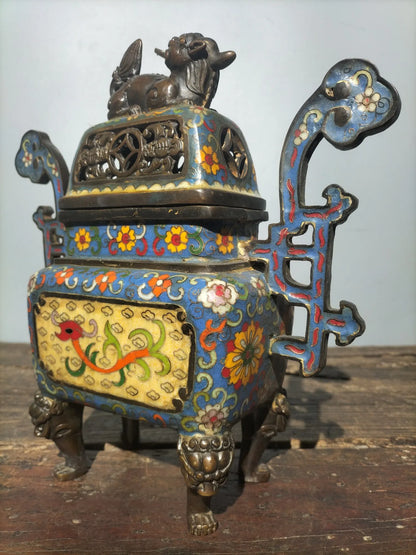 12"Tibetan Temple Collection Old Bronze Cloisonne Enamel lion Ruyi binaural animal head quadruped incense burner Town House
