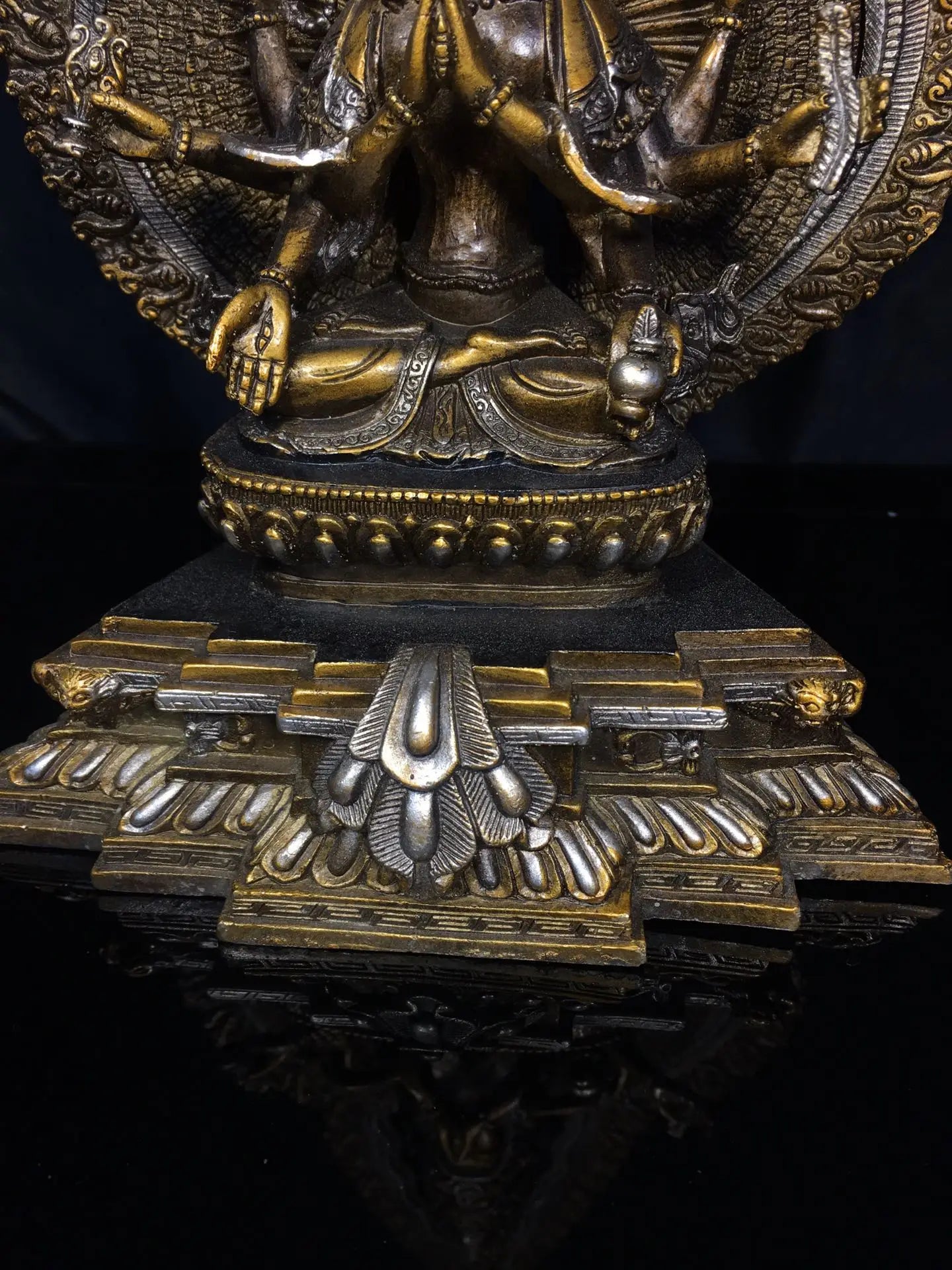 12"Tibetan Temple Collection Old Bronze Painted Cundhi bodhisattva 1000 arm Guanyin Sitting Buddha Worship Hall Town House