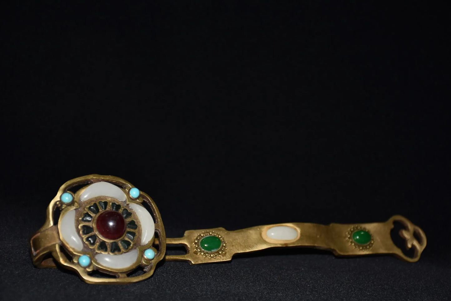 12"Tibetan Temple Collection Old Bronze mosaic gem Xiu Jade lotus Ruyi As one wishes ornament Gather fortune Town house