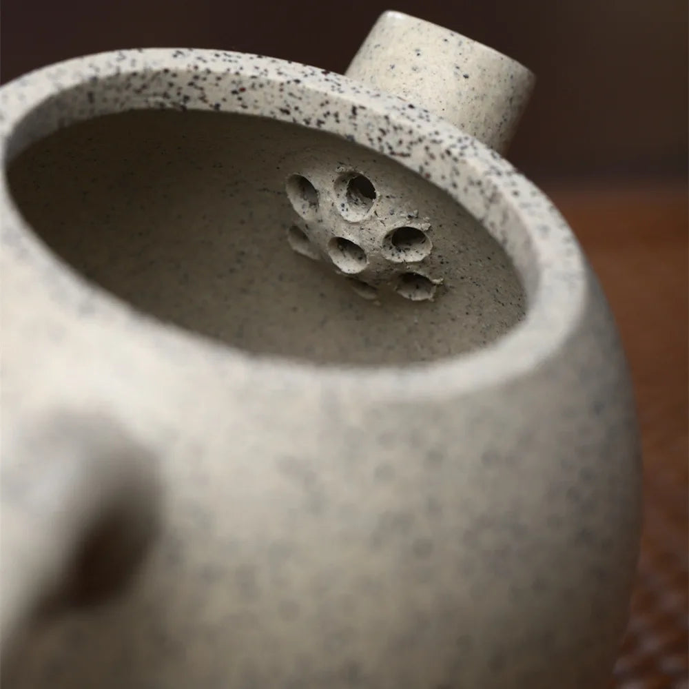 120cc Yixing Teapots Boutique Purple Clay Tea Kettles Ball Shaped Infuser Authentic Tea Pot Beauty Teaware Pots Zisha Tea Set