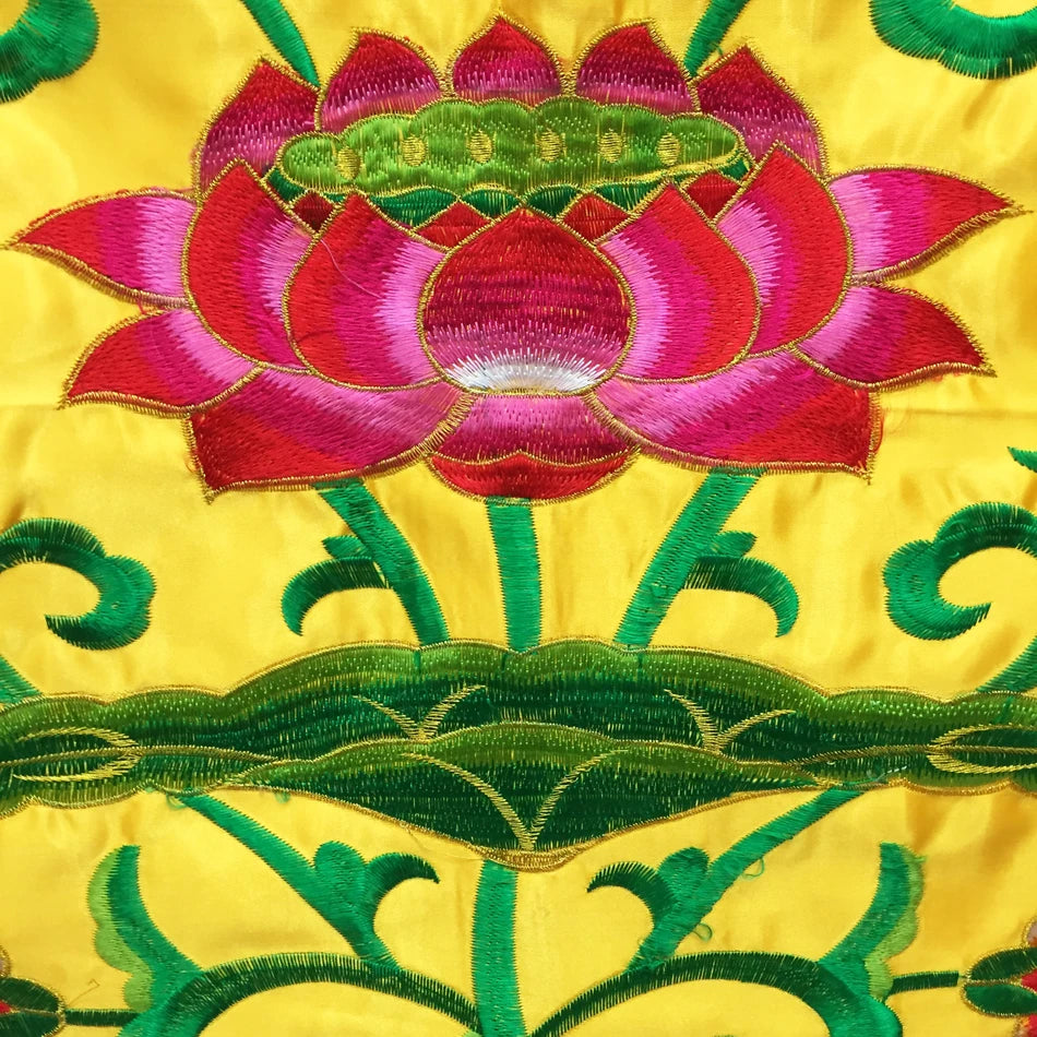 120cm Buddhist hall Temple home altar Worship Buddha Gods High quality Embroidery Altar table enclosure wall Hanging Curtain