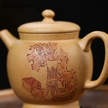 120ml Chinese Yixing Purple Clay Teapots Famous Artists Handmade Small Capacity Tea Pot Raw Ore Section Mud Kettle Zisha Tea Set