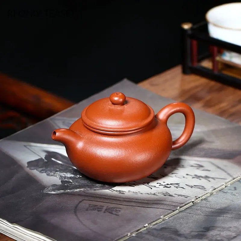 130ml Chinese Yixing Purple Clay Teapot Master Handmade Tea Pot Raw Ore Fish Seed Red Mud Beauty Kettle Authentic Zisha Tea Set