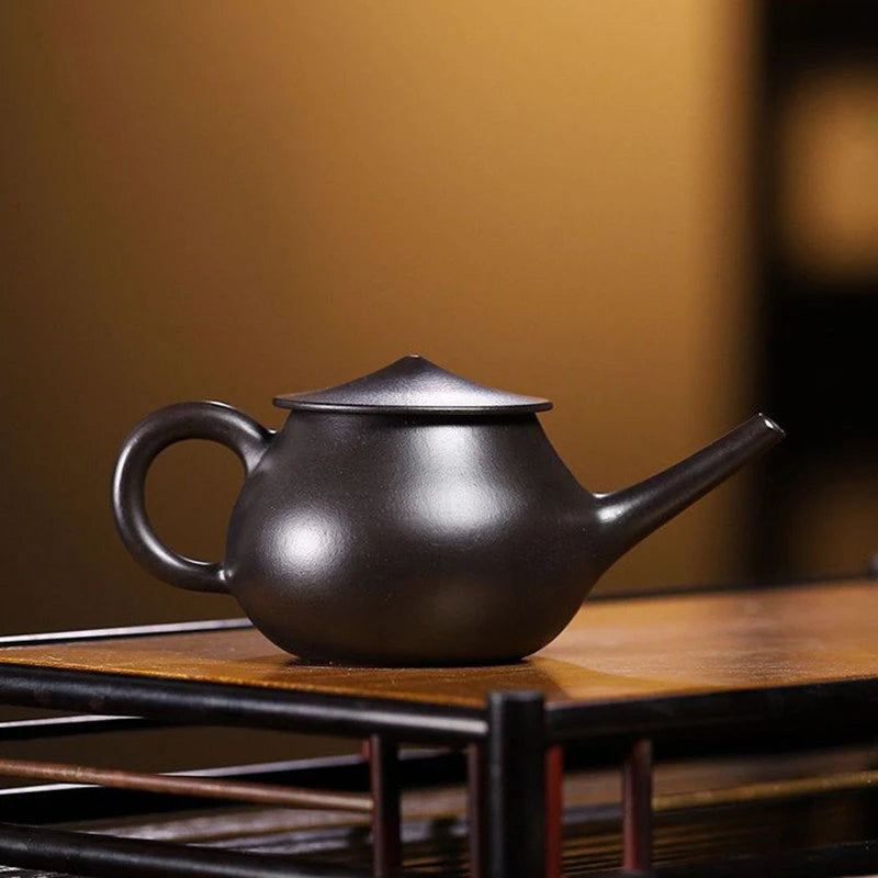 130ml Chinese Yixing Purple Clay Teapots Small Capacity Famous Artists Handmade Tea Pot Raw Ore Beauty Kettle Zisha Tea Set